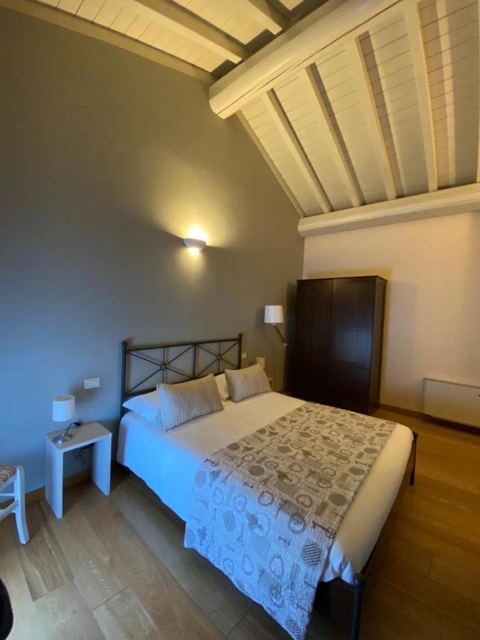 Dall Ingles Bed & Breakfast Cavriana Exterior photo